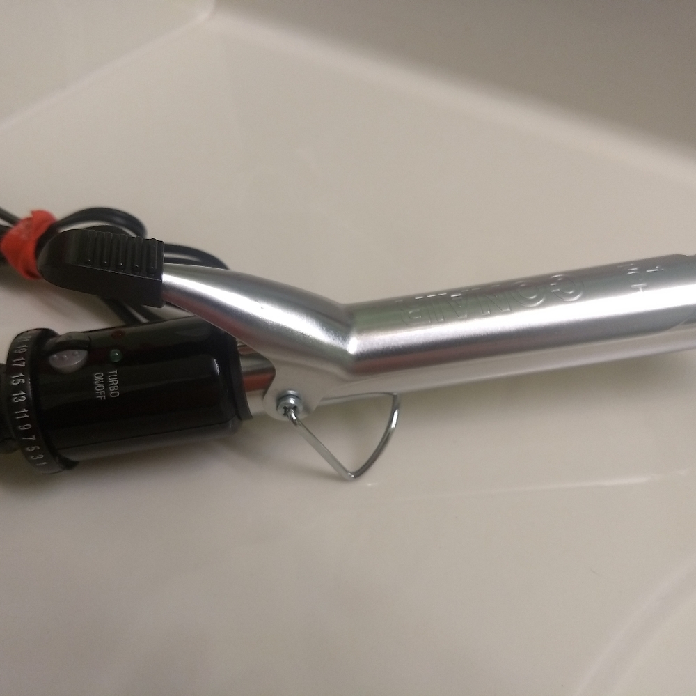CONAIR INSTANT HEAT CURLING IRON